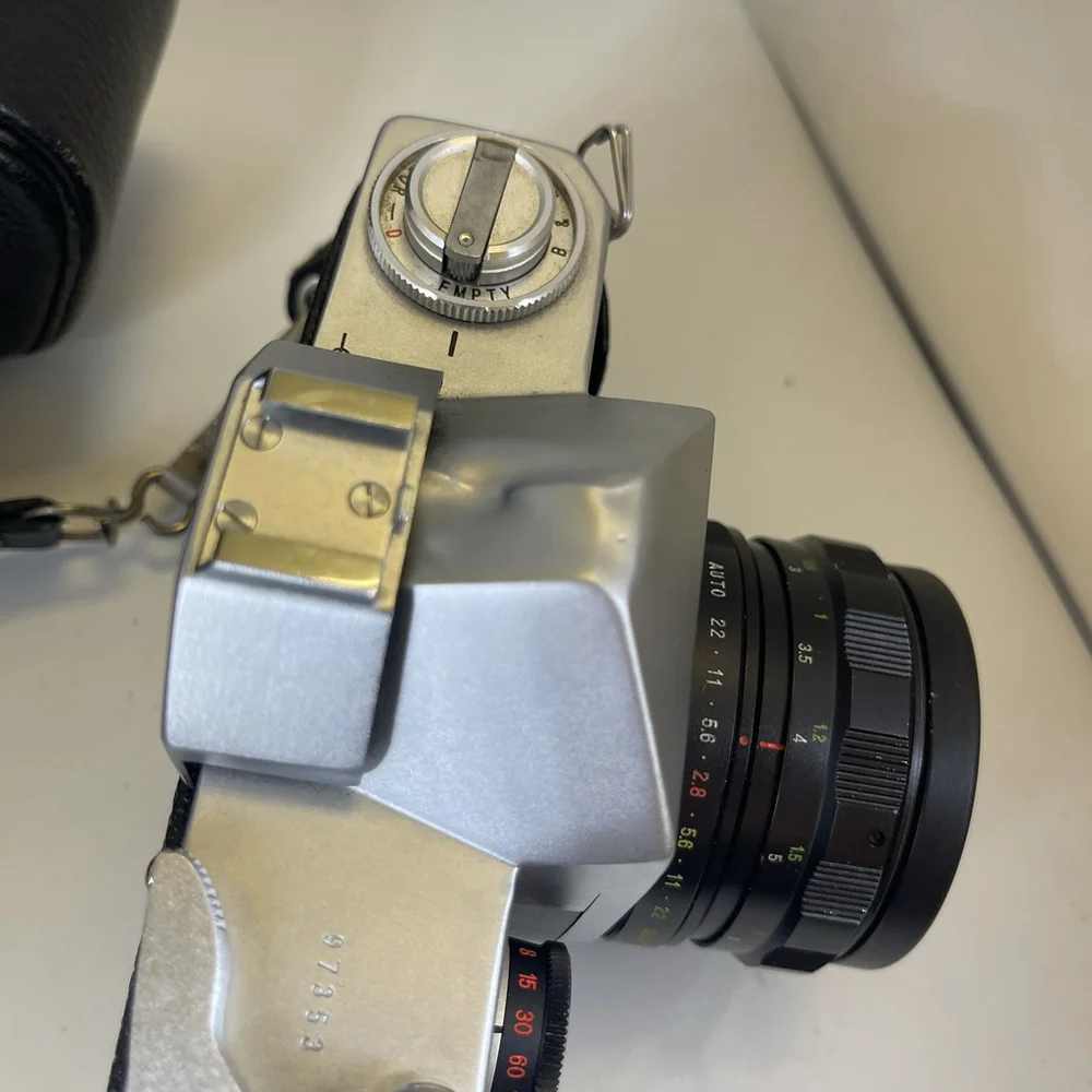 Ricoh Singlex TLS Vintage SLR Film Camera w/ 50mm 2.8 Auto Rikenon Lens Untested